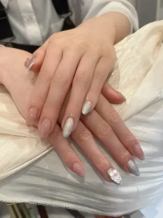 ネイル ココ🤍🩵 EASENネイルのネイルデザイン