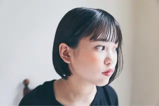 ショート カラー 大岩 茉愉のヘアスタイル