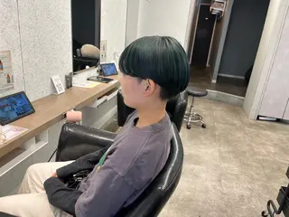 ショート カラー 🍓艶髪/艶カラー ハイトーン/しんたにのヘアスタイル