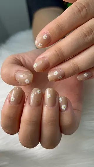 ネイル Blessed:N ブレストのネイルデザイン