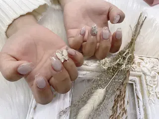 ネイル 🦋ネイルサロン ブラン🌈ゆりのネイルデザイン