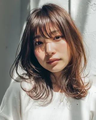 ミディアム カラー 🌬️attrait 髪質改善/個室サロンのヘアスタイル