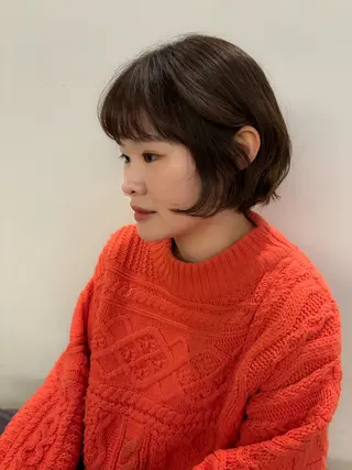 ショート ウシロダ メグミのヘアスタイル