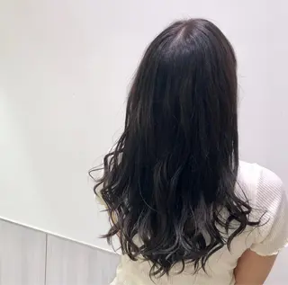 ロング パーマ 佐々木 碧のヘアスタイル