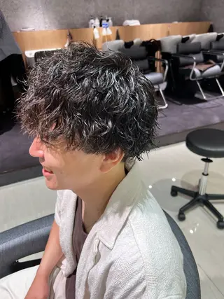 ショート パーマ メンズ 🪐メンズ特化 ヤマクラ　タイキのヘアスタイル