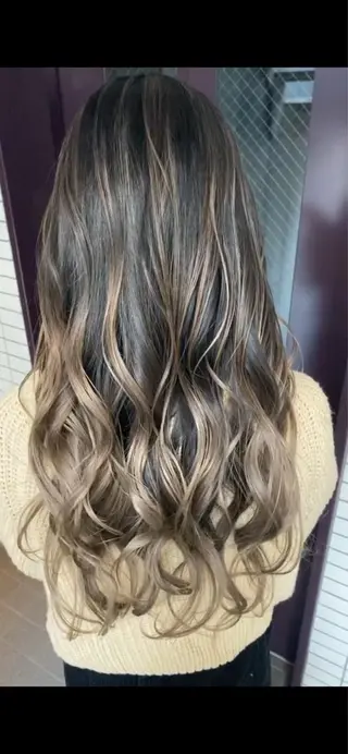 ロング Tsuyoki .のヘアスタイル