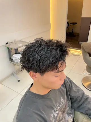 ショート パーマ メンズ 髪質改善/縮毛/トリ ートメント/平野広大のヘアスタイル