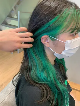 カラー 村松 萌のヘアスタイル