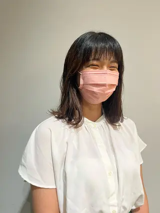 ミディアム 西崎 満里奈のヘアスタイル