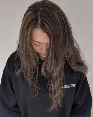 ロング カラー 🔹TOMO🔹 圧倒的経験値🔹のヘアスタイル