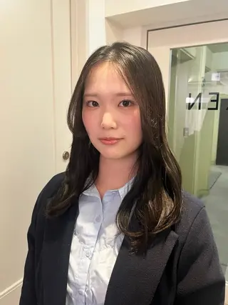 ロング カラー くすみカラー/ 海外ヘア/ろーれんのヘアスタイル