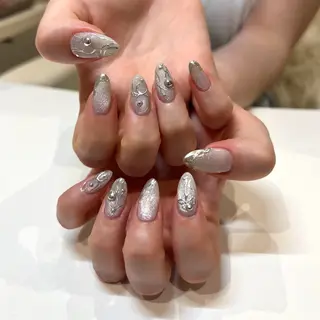 ショート ガレリアエレガンテ栄店所属・ガレリアエレガンテ栄 Minaのネイルデザイン