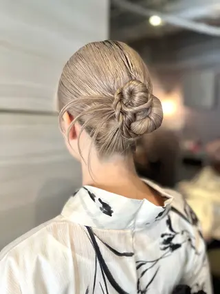 ロング ヘアアレンジ 川戸 美尋のヘアスタイル