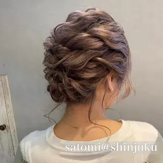 セミロング 淡色ふんわりhair 新宿satomiのヘアスタイル