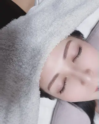 アイブロウ Ema所属・fukue ayanoのマツエク・マツパデザイン