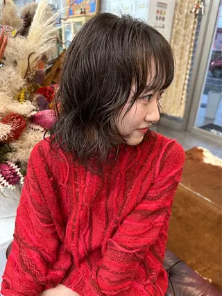 ミディアム LOMARLIE JURIAのヘアスタイル