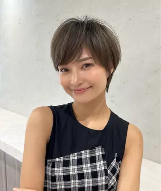 ショート 透明感カラー ふうか　渋谷のヘアスタイル