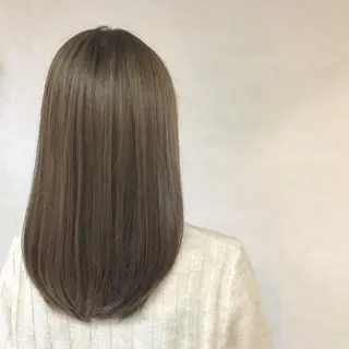 セミロング ハイライト✖️ 暗髪🤎Nahoのヘアスタイル