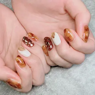 ネイル haleyume所属・shino🌟 痛ネイルのネイルデザイン