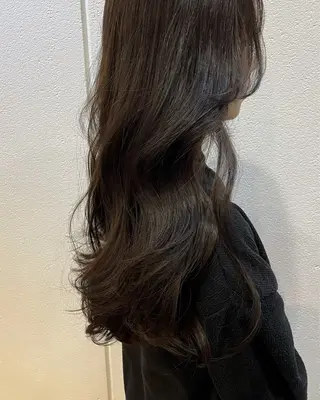 ロング カラー Lolonois梅田 /Okazaki:)のヘアスタイル