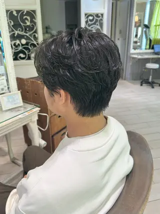 パーマ メンズ 増渕 駿介のヘアスタイル