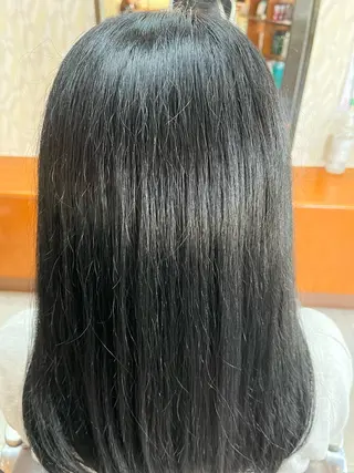 セミロング カラー 熊谷 はつなのヘアスタイル