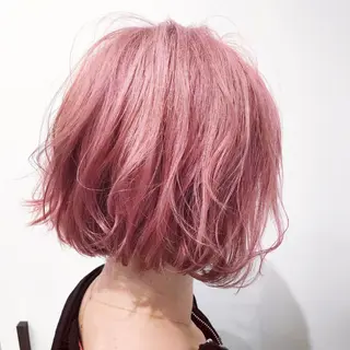 ミディアム カラー D'na ディーナのヘアスタイル