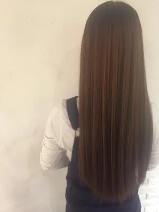 セミロング パーマ 髪質改善 suzukiのヘアスタイル