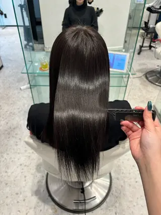 セミロング 二村 晃帆のヘアスタイル