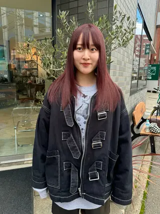 ロング カラー (𝐡)𝐰𝐢𝐦 𝐲𝐮𝐧𝐚のヘアスタイル