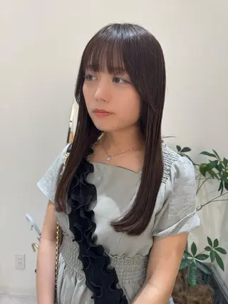 ロング 透け 艶感カラー 似合わせ 齊木 勇人のヘアスタイル