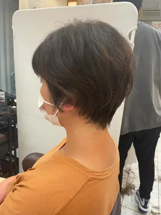 ショート 垢抜け透明感カラー 🌻篠崎梓🌻のヘアスタイル