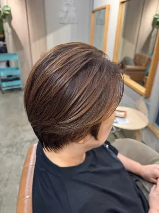 ショート カラー 永野 いずみのヘアスタイル