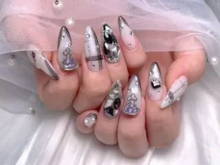 ネイル 小林 凛のネイルデザイン