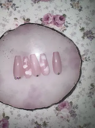 ネイル on nail 尾張旭三郷店のネイルデザイン