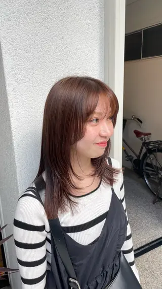 セミロング ハラダ クルミのヘアスタイル