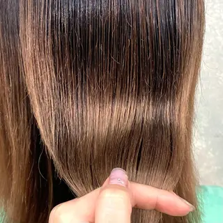 ミディアム カラー 酸性ストレート・ メンズ 三原 楊子のヘアスタイル