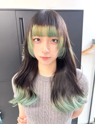 セミロング カラー ダブルカラーブリーチ 髪質改善　縮毛矯正のヘアスタイル