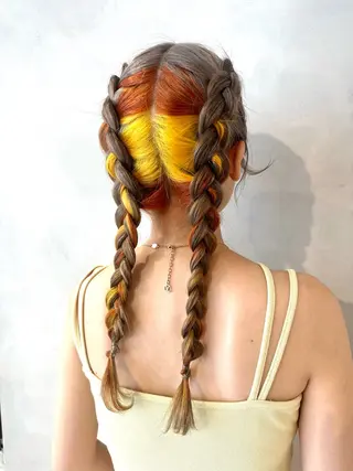 ロング カラー デザインカラー/パー マ🦖外岡咲希🦖のヘアスタイル