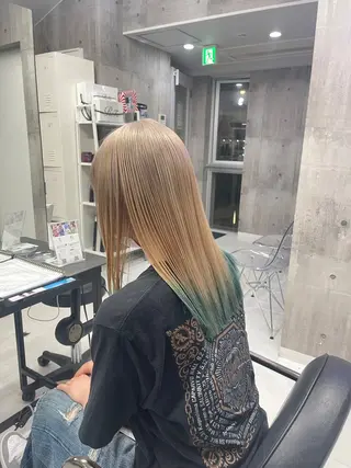 セミロング カラー パーマ ヘアアレンジ メンズ キッズ レイヤーの魔術師 𓍼takumi𓍼のヘアスタイル