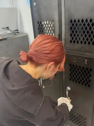 セミロング INORI|艶カラ ー|フェイスレイヤーのヘアスタイル