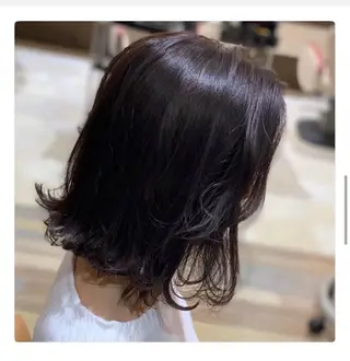 ミディアム カラー 髙橋 咲希のヘアスタイル