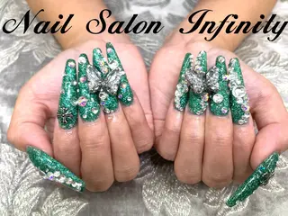 ネイル Infinity インフィニティーのネイルデザイン