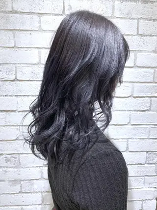 セミロング カラー パーマ ヘアアレンジ filo byFeria渋谷所属・縮毛矯正/美髪 髪質改善/石田幸輔のヘアスタイル