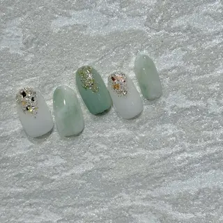 ネイル MAXKELLY MEGUMIのネイルデザイン