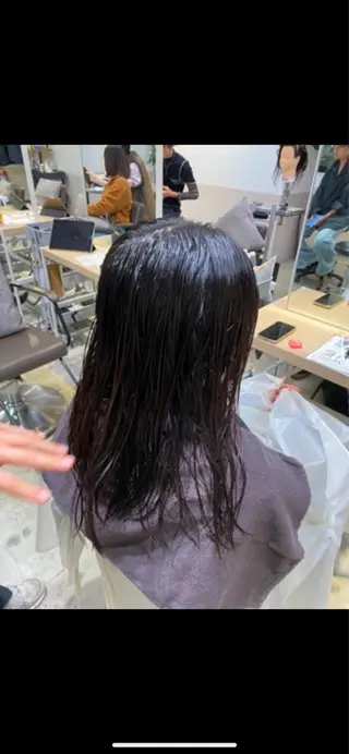 カラー カットモデル FILMSりくのヘアスタイル