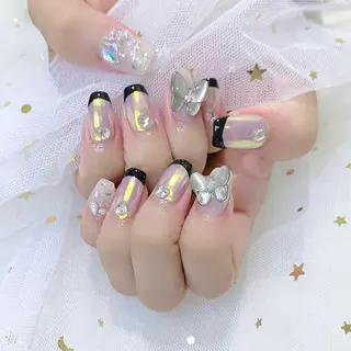 ネイル Kanon 🤍のネイルデザイン