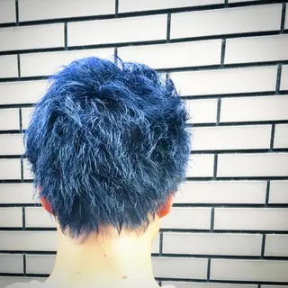 ショート カラー メンズ ブリーチ、パーマ 西部笑のヘアスタイル