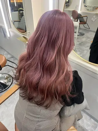 ロング Risa🐈⬛/ グレージュ/透明感のヘアスタイル