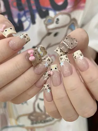 キッズ MIHANA LILYのネイルデザイン